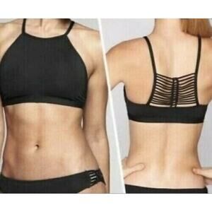Women’s Athleta Black Macrame High Neck Bikini Top Strappy Size Small